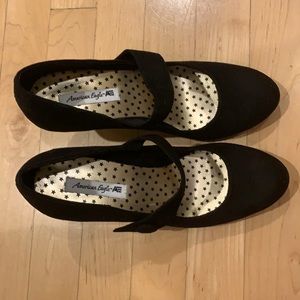 American eagle classy shoes pumpssize 7 black